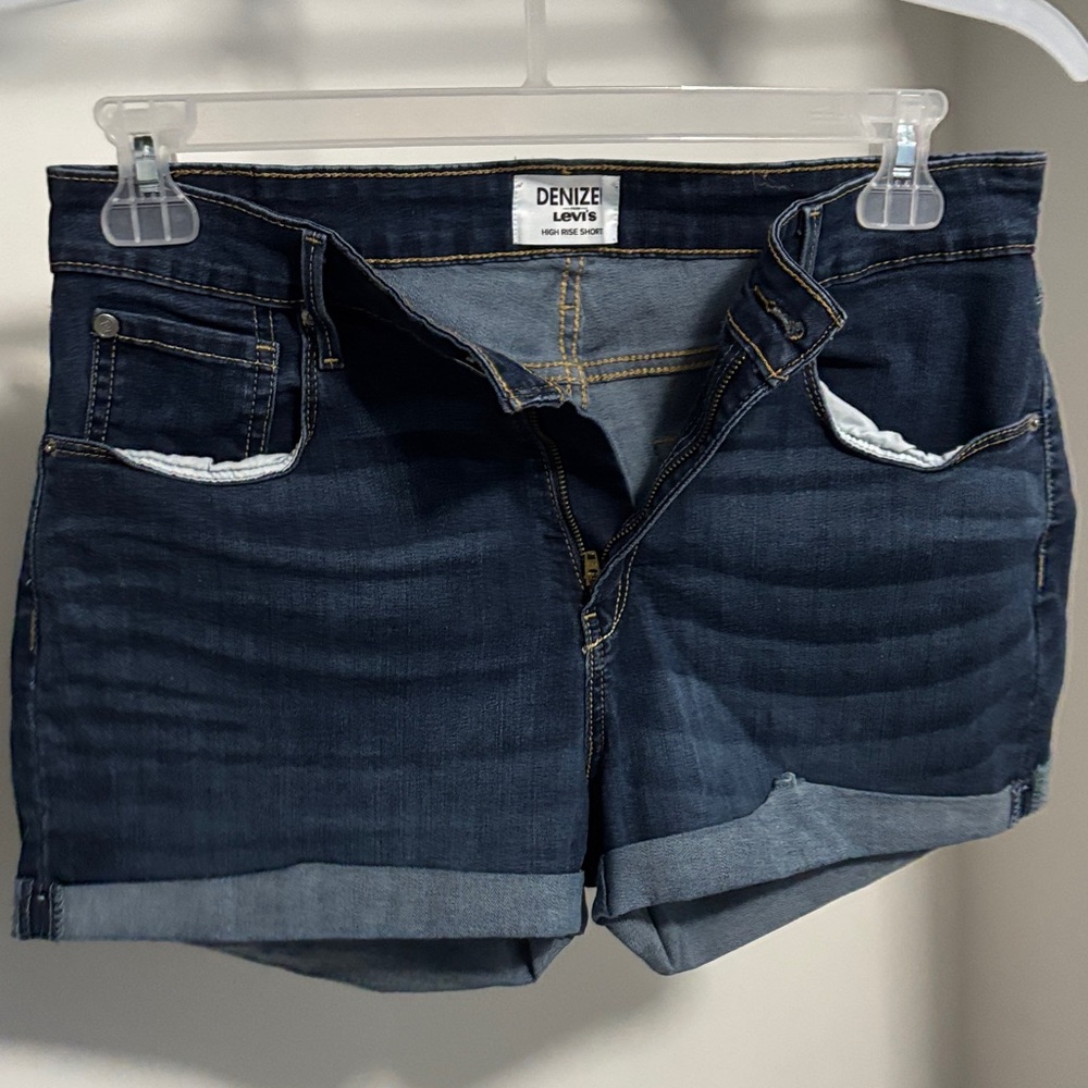 Denizen from Levi's Women's Deep Indigo Jean Shorts